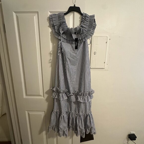 Lulus Dresses & Skirts - [NWT] Lulus Striped Ruffle Dress